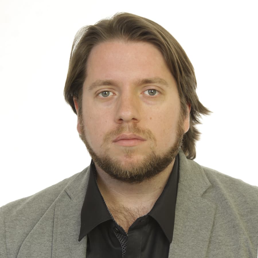Emmanuel García